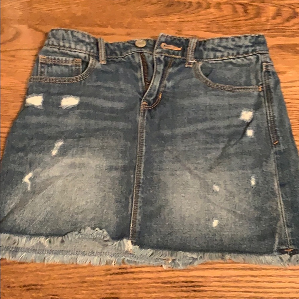 Gap mini skirt.